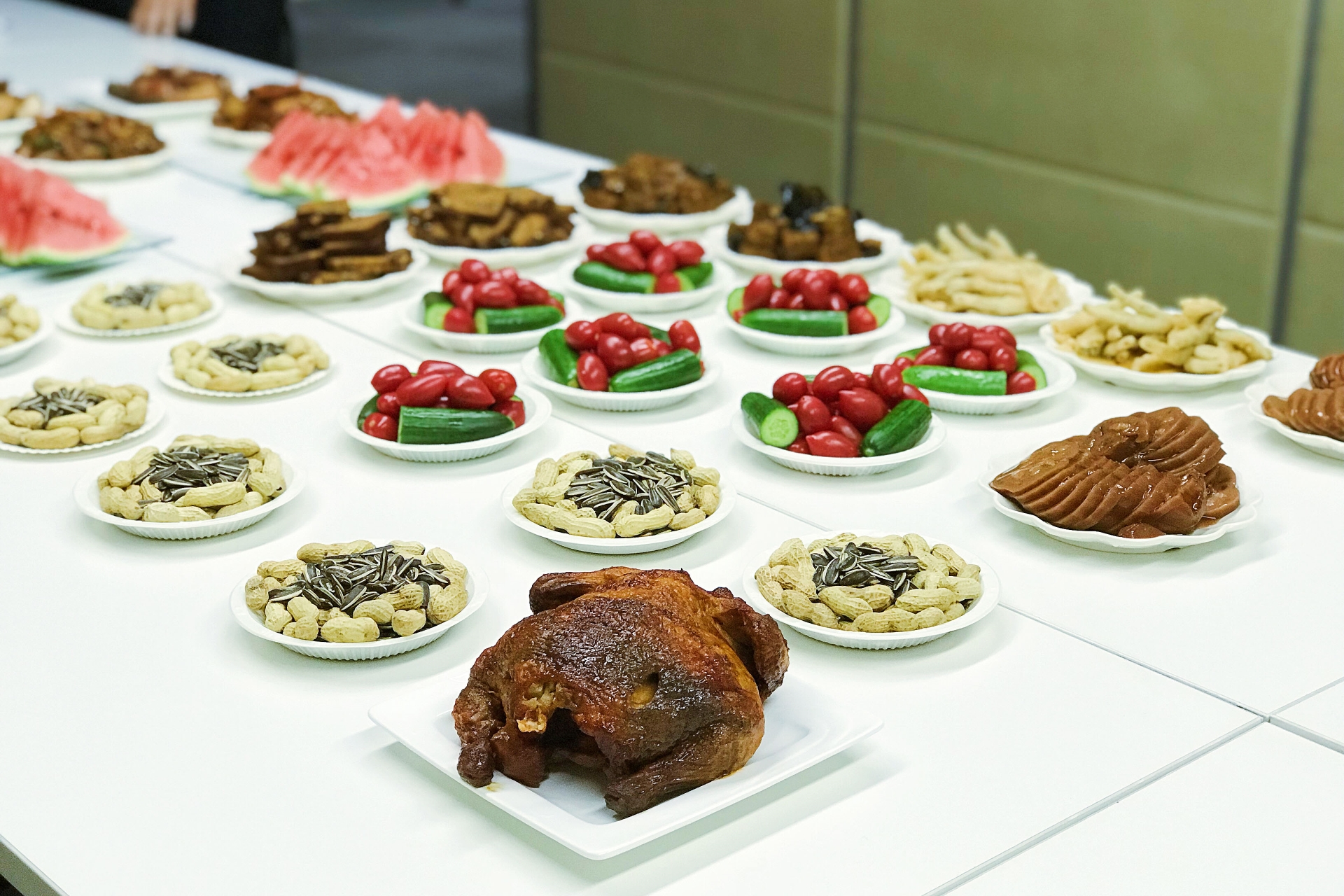 远茂股份2018年上半年度员工庆生会5.jpg