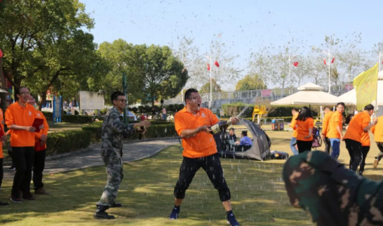 这才是团建秋游的正确打开方式啊！13.png