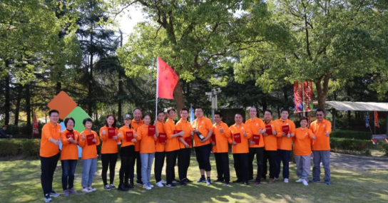 这才是团建秋游的正确打开方式啊！12.png