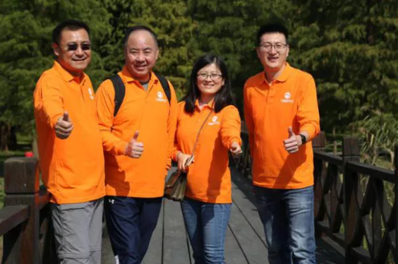 这才是团建秋游的正确打开方式啊！2.png